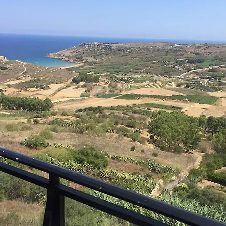 Entire Apartment With Ramla Bay View Il-Pergla Exterior photo
