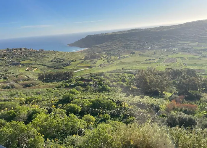 Entire Apartment With Ramla Bay View